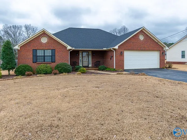178 County Road 378, Trinity, AL 35673