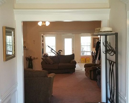 2nd image of 100 Essex Ct