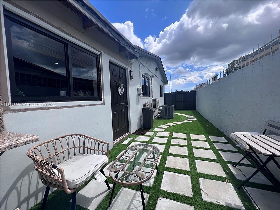 2nd image of 3150 SW 118th Ct #1