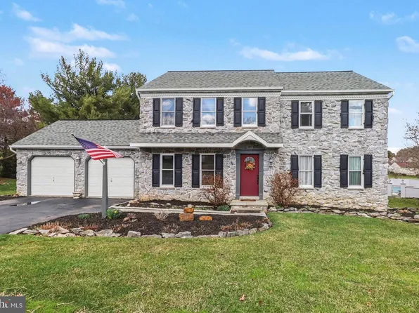 1014 Shadowstone Dr, Lancaster, PA 17603