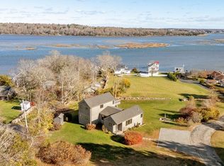 542 River Rd, Westport, MA 02790
