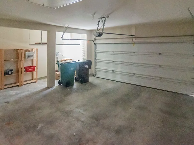2542 Ravenwood Dr — Photo 21