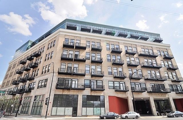 1st image of 1645 W Ogden Ave Unit 514