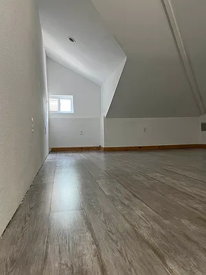 Rented by Audrey Dweck, LREB | media 8