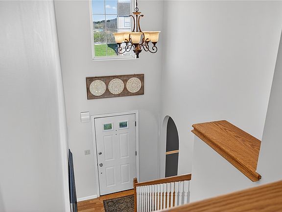 2nd image of 1310 Morgan Cir