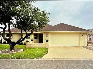 1617 Sun St, Mission, TX 78572