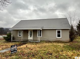 210 Smith Ave, Horse Cave, KY 42749