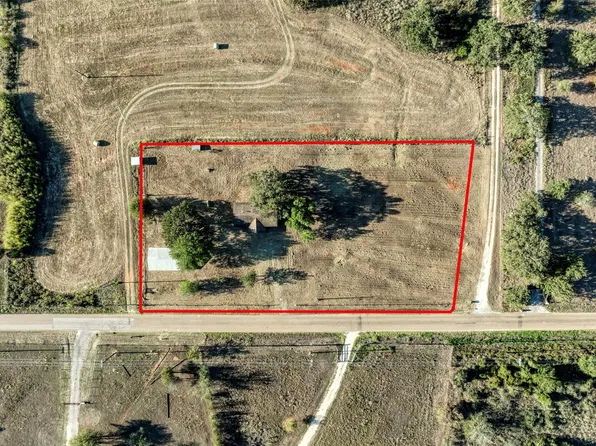 307 N County Line Rd, Elgin, TX 78621