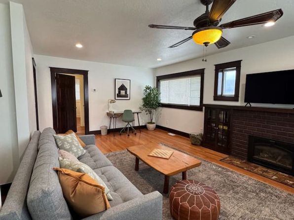 3076 S Melbourne St #ID1367399P