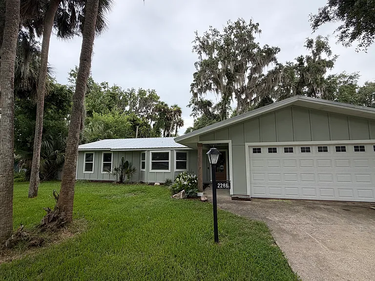 2286 Swoope Dr — Photo 1