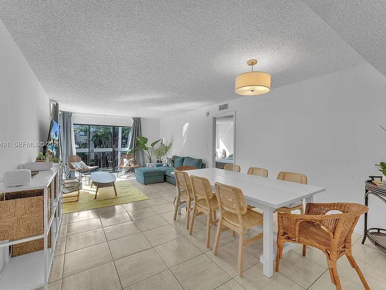 255 Galen Dr #2M — Photo 4