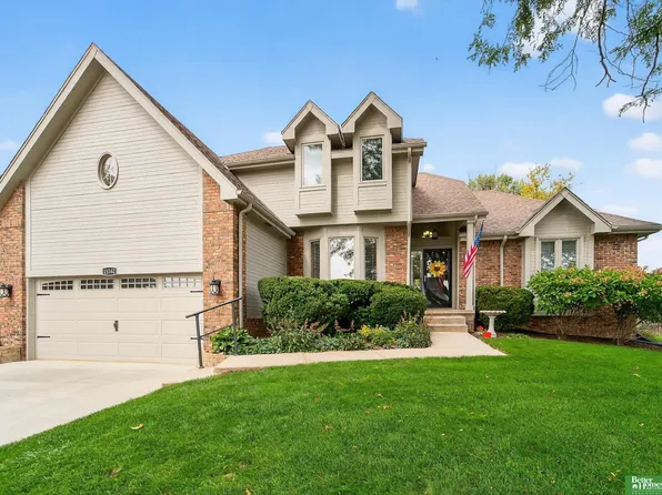 15362 Grant St, Omaha, NE 68116