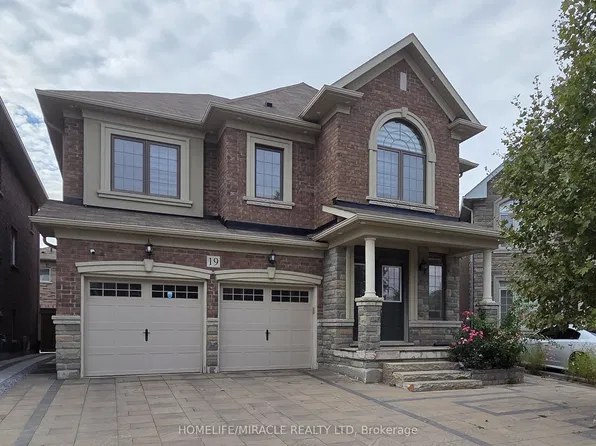 19 Belgium Cres, Brampton, ON L7A 4R2