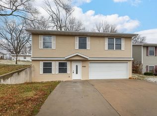 4060 Peru Rd, Dubuque, IA 52001