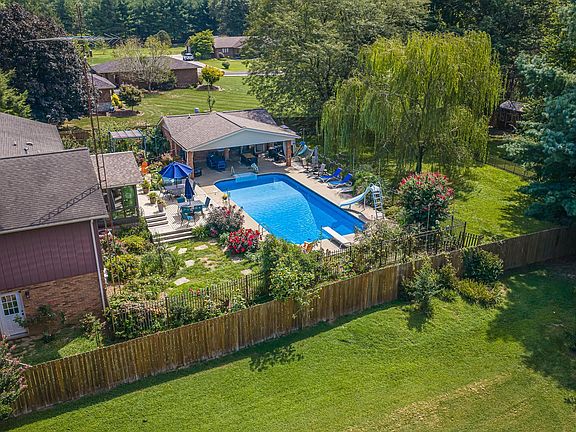 5th image of 2247 W Skyview Dr