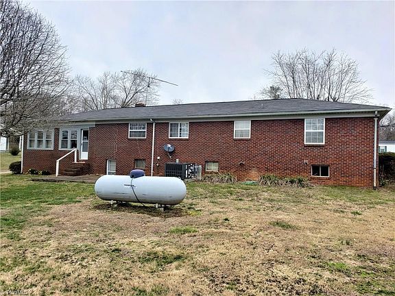 3rd image of 6536 Elkin Hwy #268