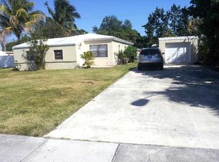 1949 NE 181st St, North Miami Beach, FL 33162