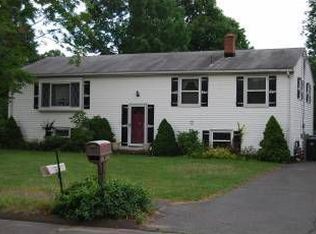 12 Saw Mill Ln, Plantsville, CT 06479