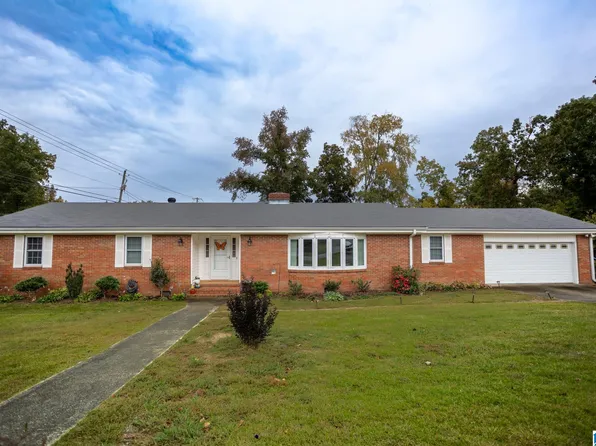 805 11th St NE, Jacksonville, AL 36265