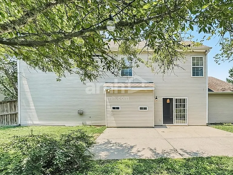 2120 Loudenslager Dr — Photo 18
