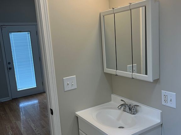 2nd image of 2355 S Lawndale Ave #2