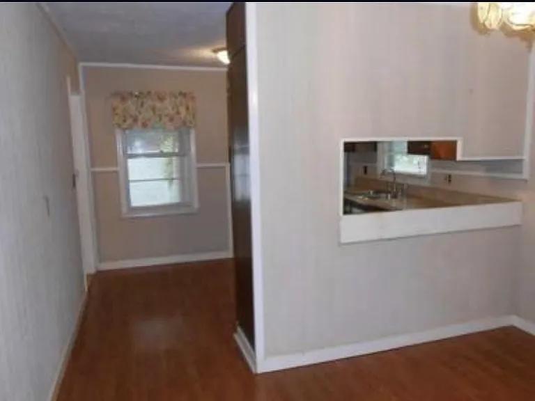 22 Marty Ln — Photo 6