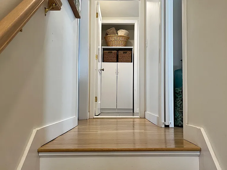 3 Graham Ave — Photo 11