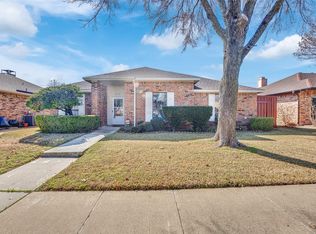 5121 Wood Creek Ln, Garland, TX 75044