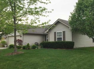 486 Lake Shore Ct, Franklin, IN 46131
