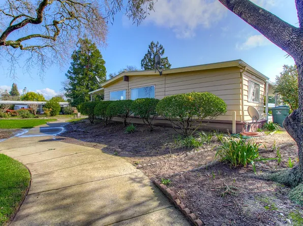 200 Regency Court, Santa Rosa, CA 95401