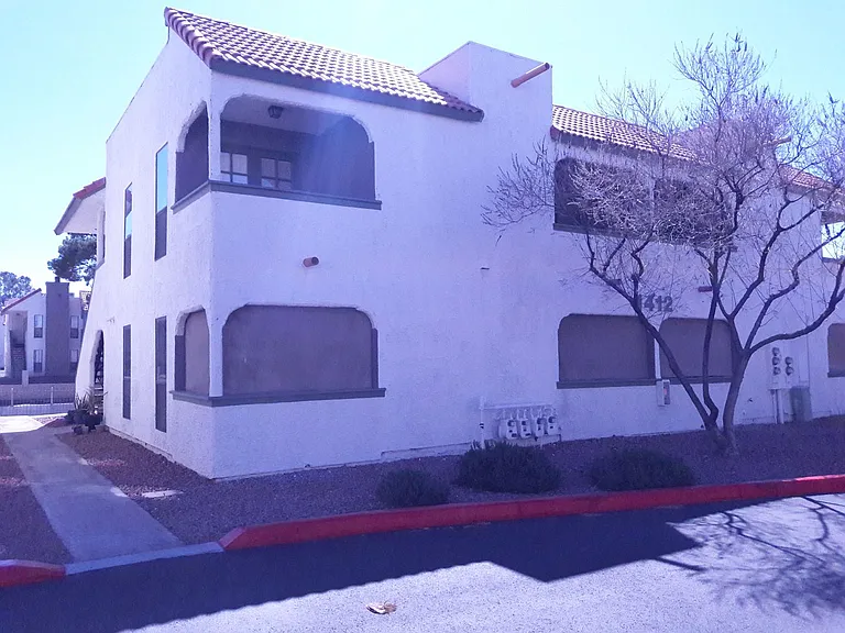 1412 Bass Dr #D — Photo 3