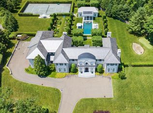 537 North St, Greenwich, CT 06830