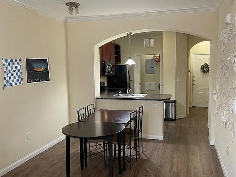 2505 San Gabriel St #211 — Photo 7