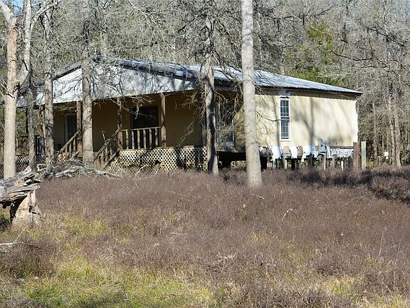 3rd image of 731 Cv Lakeside Dr