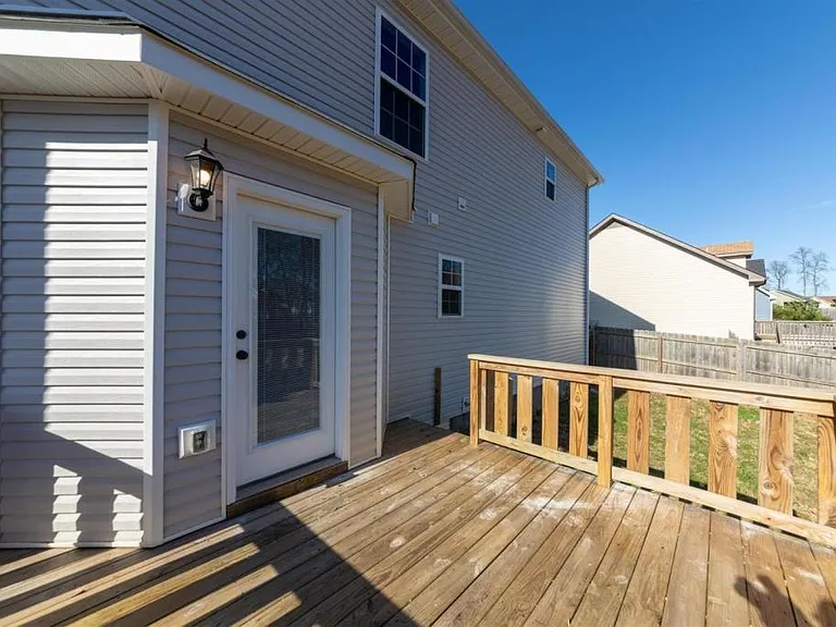 1413 Jenny Ln — Photo 28