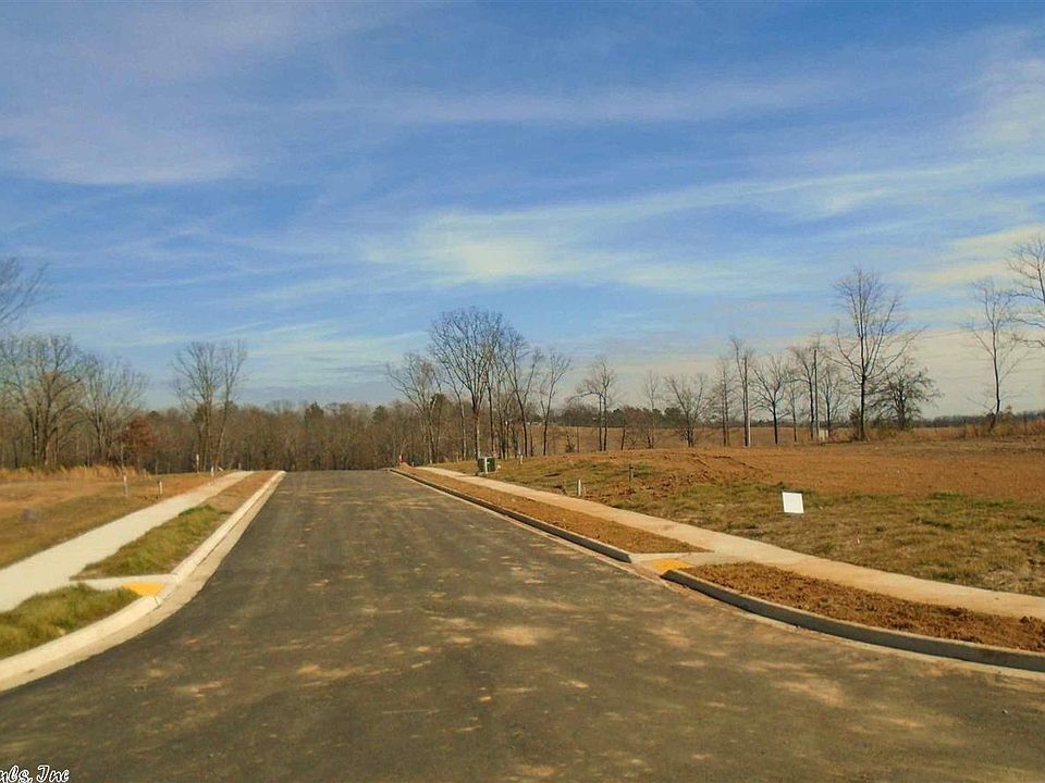 1st image of 2015 Whitehaven Dr
