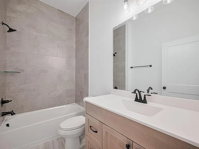 3328 Voda Bend Dr — Photo 30