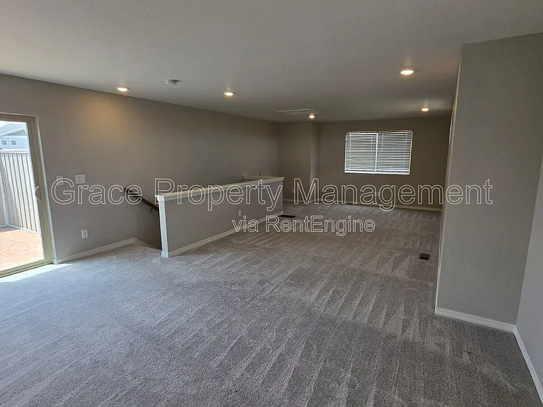 10243 Yampa Ct — Photo 22