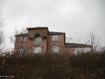 1st image of 105 Sussex Rd #L-44