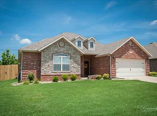 5000 SW Golden Eagle Ave, Bentonville, AR 72712
