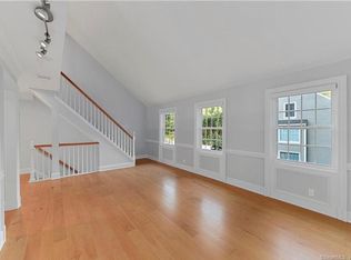56 Portland Ave UNIT 12, Redding, CT 06896