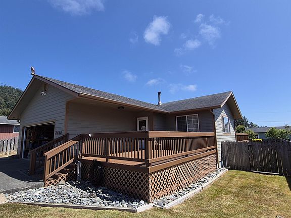2nd image of 2619 Nickel Ave