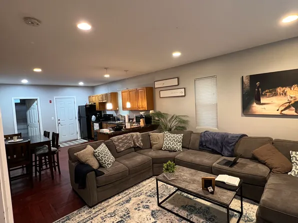 107 Pleasant Street # Fl 1ST, Providence, RI 02906