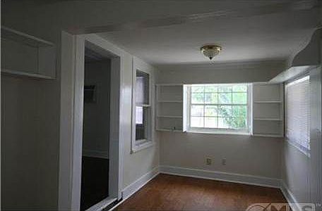 3rd image of 621 N F St