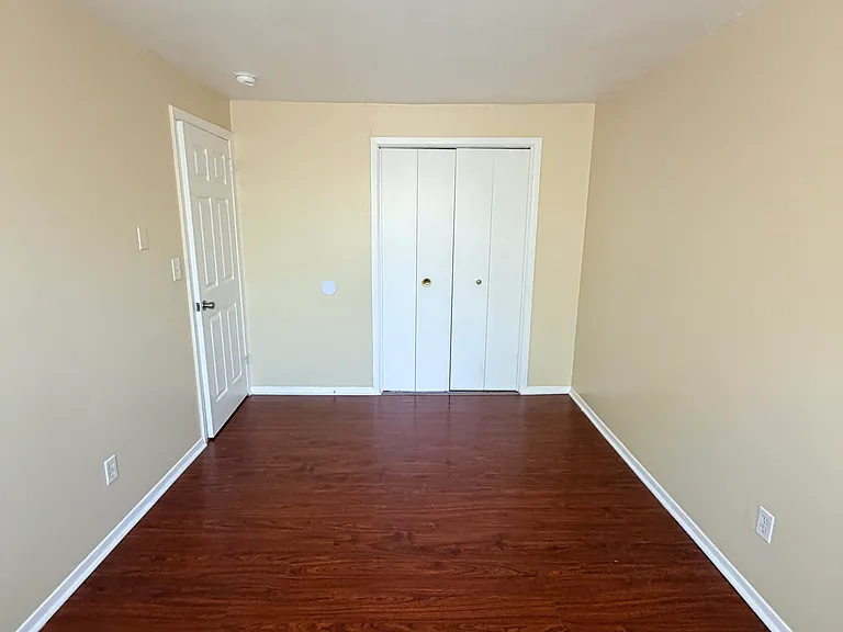 75 Fairview Ave #1-0 — Photo 9