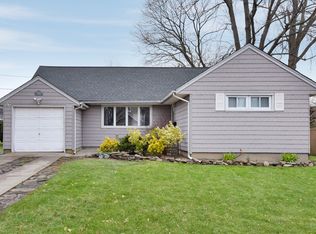 1111 Olympia Rd, Bellmore, NY 11710