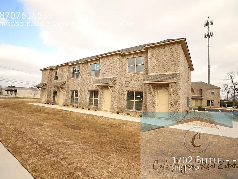 1702 Bittle St #D — Photo 1