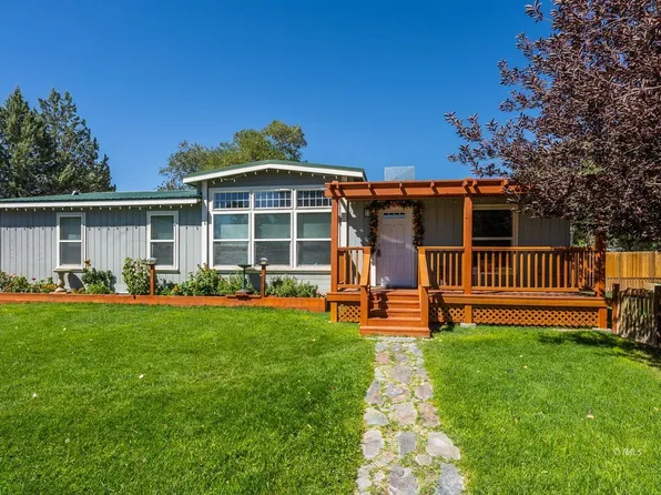 83 Hunter Ave, Bishop, CA 93514