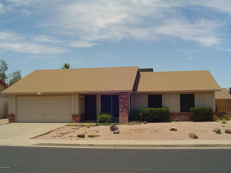 1st image of 1218 N Fraser Dr