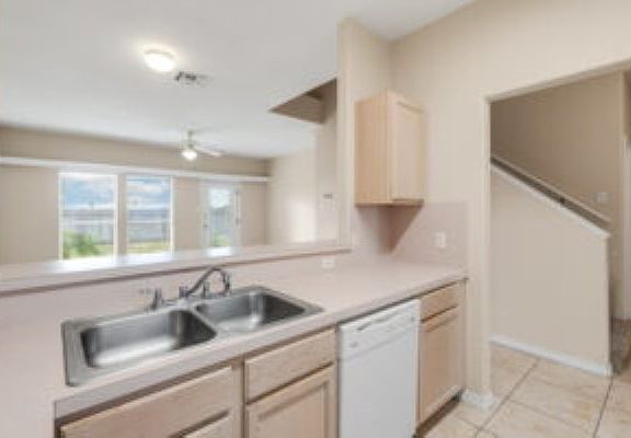4th image of 14413 E Cabana St #1